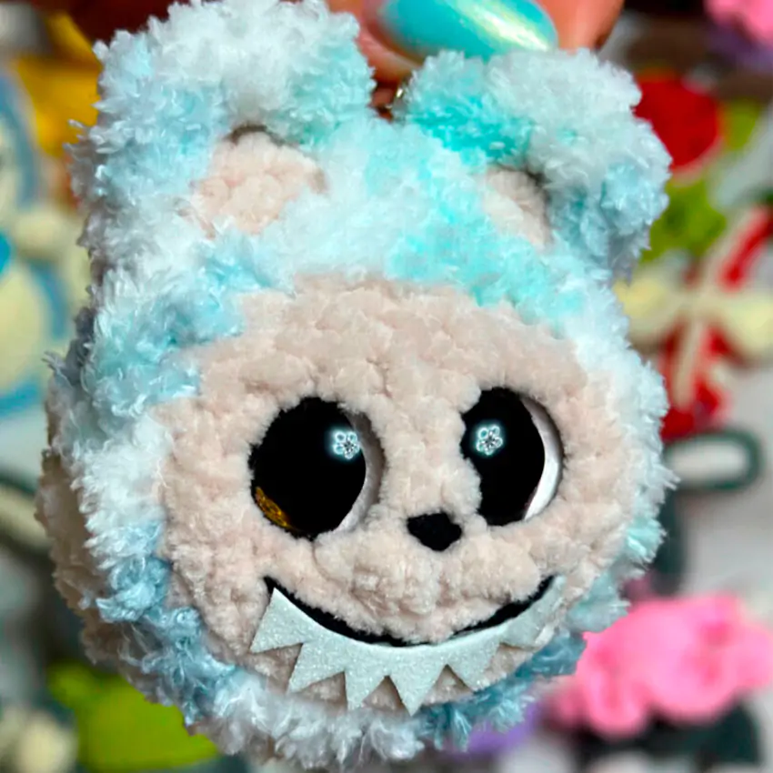 Монстрик Брелочек Лабубу